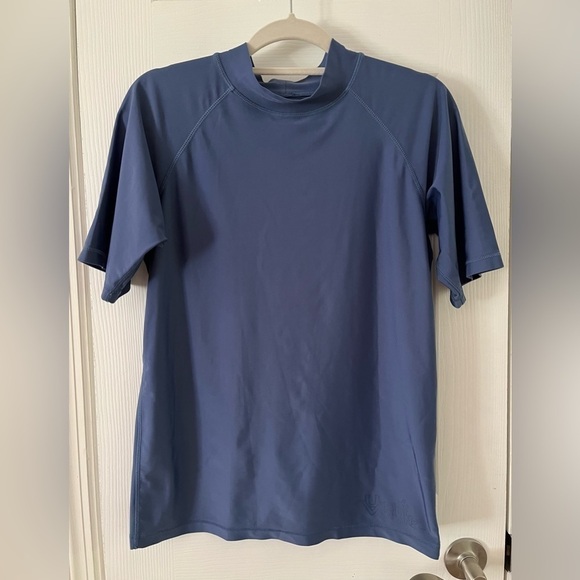 UV Skins men's rash guard- Size Small - Picture 1 of 6
